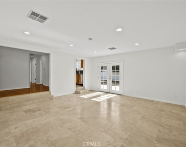 8440 Oakdale Avenue - Photo Thumbnail 6