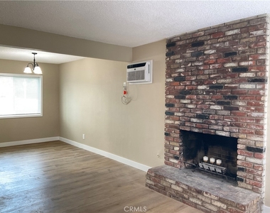 144 Baseline Road - Photo Thumbnail 3