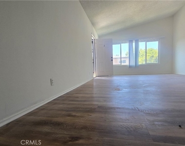 6742 Lemp Avenue - Photo Thumbnail 2