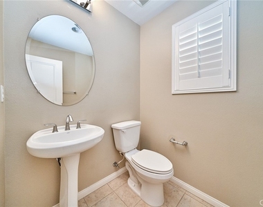 1324 N Macneil Drive - Photo Thumbnail 11