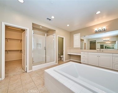 1324 N Macneil Drive - Photo Thumbnail 17