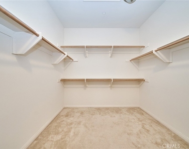 1324 N Macneil Drive - Photo Thumbnail 16