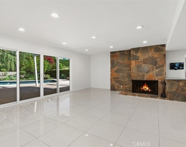 3715 Don Benito Court - Photo Thumbnail 7