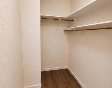 6050 W Branch Rd - Photo Thumbnail 11