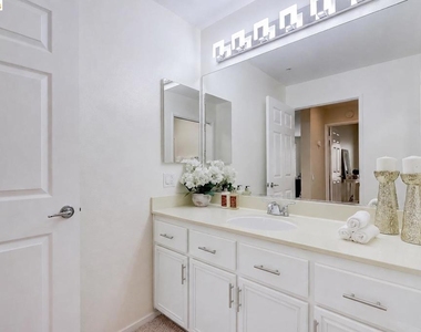 200 Caldecott Ln - Photo Thumbnail 29