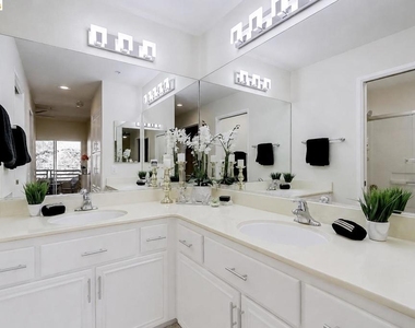 200 Caldecott Ln - Photo Thumbnail 24