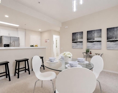 200 Caldecott Ln - Photo Thumbnail 10