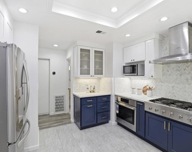 4773 Ridgewood Dr - Photo Thumbnail 13