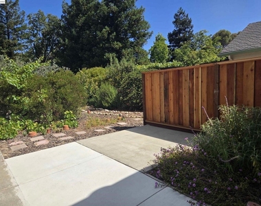 11732 Bloomington Way - Photo Thumbnail 54
