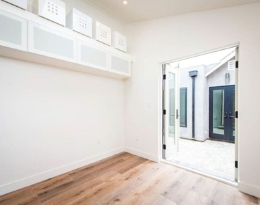 2341 Beach Avenue - Photo Thumbnail 10