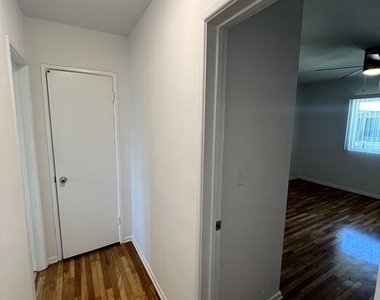 4410 W Martin Luther King Jr Boulevard - Photo Thumbnail 4