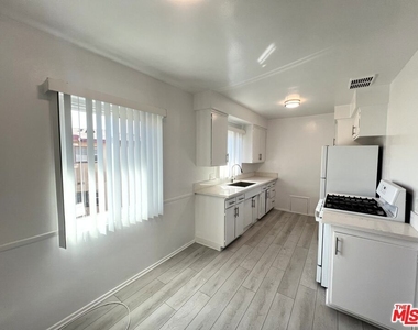4410 W Martin Luther King Jr Boulevard - Photo Thumbnail 2
