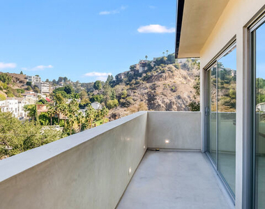 2407 San Marco Drive - Photo Thumbnail 15