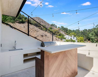 2407 San Marco Drive - Photo Thumbnail 9
