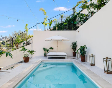 2407 San Marco Drive - Photo Thumbnail 1