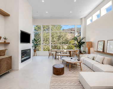 2407 San Marco Drive - Photo Thumbnail 8