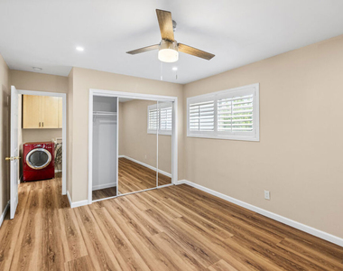 4622 W 149th Street - Photo Thumbnail 18
