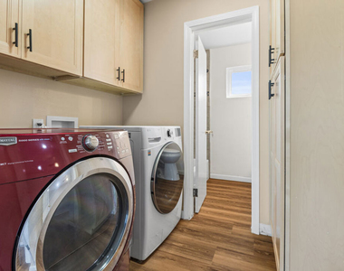 4622 W 149th Street - Photo Thumbnail 12