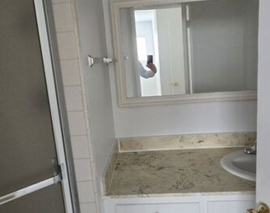 848 S Holt Street - Photo Thumbnail 9