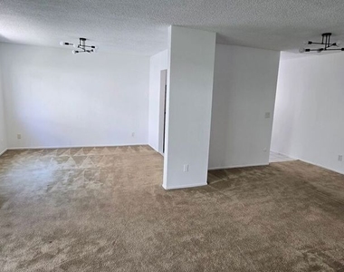 848 S Holt Street - Photo Thumbnail 2