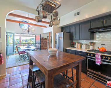 6855 Los Altos Place - Photo Thumbnail 5