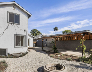 5712 Buchanan Street - Photo Thumbnail 22