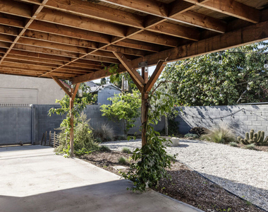 5712 Buchanan Street - Photo Thumbnail 26