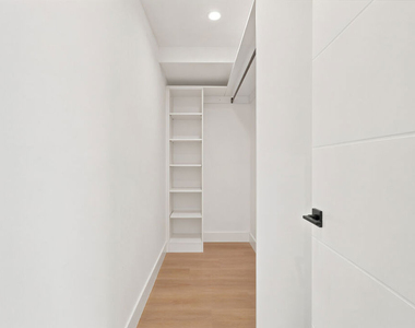 1159 N Formosa Avenue - Photo Thumbnail 9