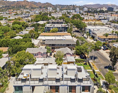 1159 N Formosa Avenue - Photo Thumbnail 17