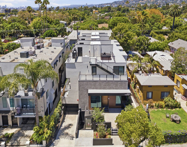 1159 N Formosa Avenue - Photo Thumbnail 13