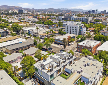 1159 N Formosa Avenue - Photo Thumbnail 18