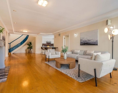 1645 Malcolm Avenue - Photo Thumbnail 6