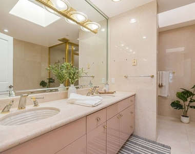 1645 Malcolm Avenue - Photo Thumbnail 29