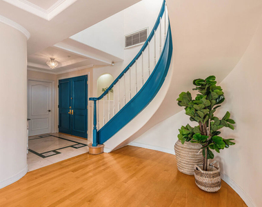 1645 Malcolm Avenue - Photo Thumbnail 17