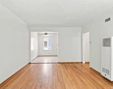 3559 Sawtelle Boulevard - Photo Thumbnail 2