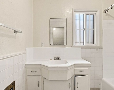 3559 Sawtelle Boulevard - Photo Thumbnail 8