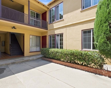 3559 Sawtelle Boulevard - Photo Thumbnail 10