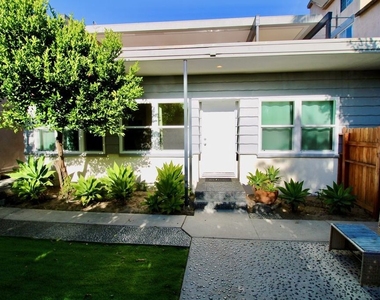 4336 Laurel Canyon Blvd - Photo Thumbnail 30