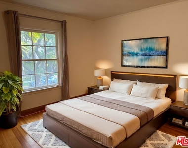 325 Palm Drive - Photo Thumbnail 1