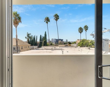 929 S Bedford Street - Photo Thumbnail 11