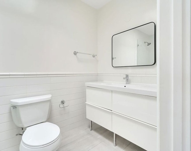 929 S Bedford Street - Photo Thumbnail 13