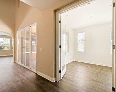 5929 Spelthorne Lane - Photo Thumbnail 16
