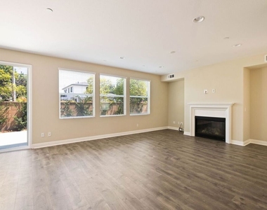 5929 Spelthorne Lane - Photo Thumbnail 5
