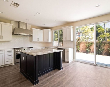 5929 Spelthorne Lane - Photo Thumbnail 10