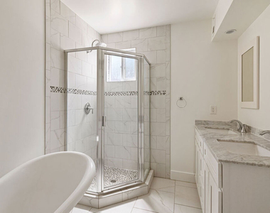 1523 Murray Drive - Photo Thumbnail 14