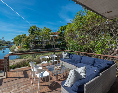 469 Sherman Avenue - Photo Thumbnail 14