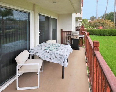 2003 Costa Del Mar - Photo Thumbnail 3