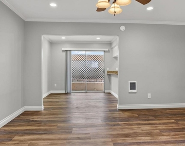 7988 Mission Center Ct - Photo Thumbnail 6