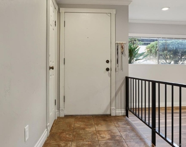 7988 Mission Center Ct - Photo Thumbnail 9