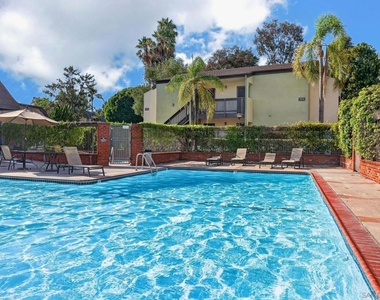 7988 Mission Center Ct - Photo Thumbnail 30